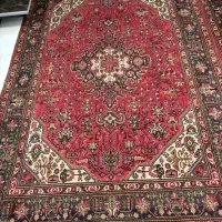 یک جفت فرش دستبافت قدیمی