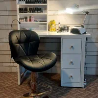 میز و شلف ناخنکار