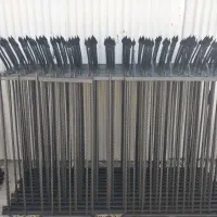 حفاظ روی دیوار