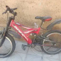 دوچرخه قرمز