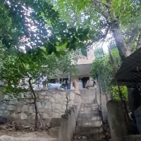 باغچه ۳۰۰متری جاده چالوس((پلخواب))