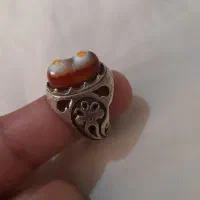 انگوشتر باباقوری|کلکسیون اشیاء عتیقه|گرمسار, |دیوار