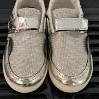 کفش بچگانه سایز ۲۵