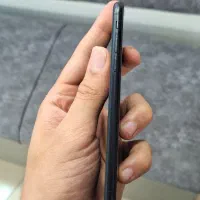 اپل iPhone SE (2020) با حافظهٔ ۱۲۸ گیگابایت|موبایل|رشت, حاجی آباد|دیوار