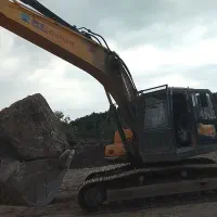 راننده بیل مکانیکی