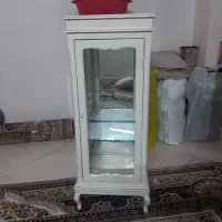 مینی ویترین سالم و تمیز