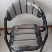 صندلی نو و محکم