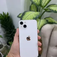 اپل iPhone 13 با حافظهٔ ۲۵۶ گیگابایت