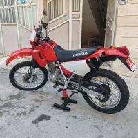 هوندا XL200