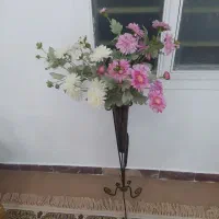 گل مصنوعی با پایه