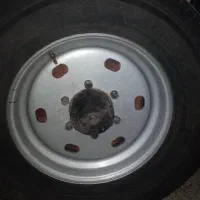 لاستیک و رینگ ترک ۸  میل نیسان|قطعات یدکی و لوازم جانبی|شیروان (خراسان), |دیوار