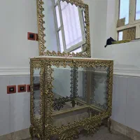 آینه  و بوفه برنز درحد نو