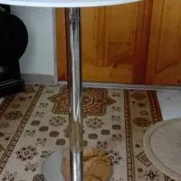 میز پایه استیل در حد نو|میز و صندلی غذاخوری|تهران, تسلیحات|دیوار