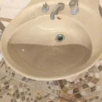 یک عدد روشویی سالم به همراه شیرآلات|لوازم سرویس بهداشتی|اصفهان, قهجاورستان|دیوار