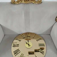 ساعت دیواری (یونانی)