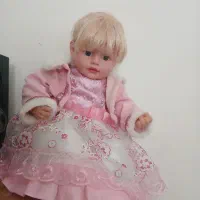 عروسک|اسباببازی بچه|کرج, بنیاد|دیوار