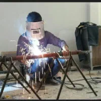 لوله کش گاز هستم