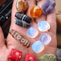 عقیق،باباقوری،یشم،سلیمانی،