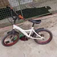 دوچرخه|دوچرخه، اسکیت، اسکوتر|گرمی, |دیوار