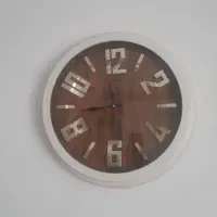 ساعت دیواری