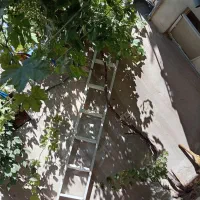 نردبان آهنی خیلی محکم و با استقامت