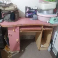 میز کامپیوتر سالم رایگان