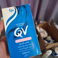 کرم و لوسیون QV - بار فروشگاهی (تکی یا عمده)|آرایشی، بهداشتی، درمانی|تهران, تهران‌ویلا|دیوار