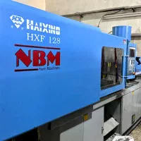 دستگاه تزریق پلاستیک‌۱۲۸ تن nbm سروو