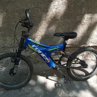 یک دوچرخه سایز ۲۰ بدون دنده