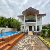 چلک/ویلا کلاسیک استخردار با ویو کارت پستالی