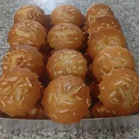 کیک یزدی خانگی داغ و تازه|خوردنی و آشامیدنی|طبس, |دیوار