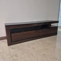 میز تلویزیون سالم و نو  قابل استفاده در دو مدل