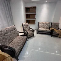 مبل ۷ نفره همراه با ۲ عدد میز بزرگ|مبلمان خانگی و میز عسلی|اصفهان, شاهزید|دیوار