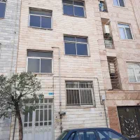 کلنگی ۱۰۰ متری در سه طبقه مجزا