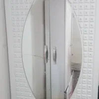 کمدلباس با گنجه تمیز