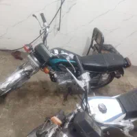 آپاچی و هندا|موتورسیکلت|سبزوار, قصبه غربی|دیوار