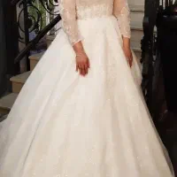 لباس عروس زیبا یکبار تن رفته