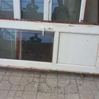 درب و پنجره پی وی سی
