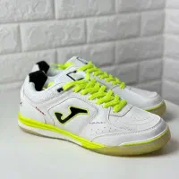 کفش سالنی فوتسال