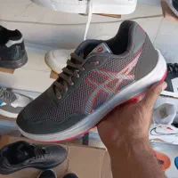 کفش والیبال اسیکس