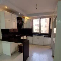 ۷۰ متر زرکش دو خواب با پارکینگ و کولر گازی