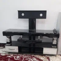 میز تیوی در حد نو