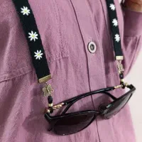 بندعینک گلدوزی شده|زیورآلات و اکسسوری|اصفهان, ستار|دیوار