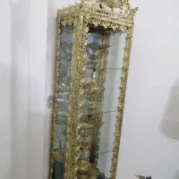 ساعت ایستاده و گنجه