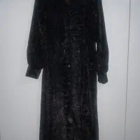 تعدادی پالتو و مانتو