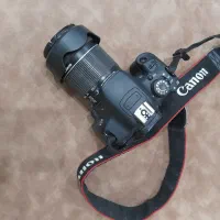 دوربین کنون 700D