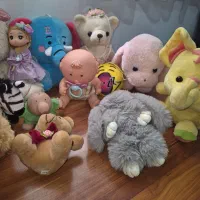 عروسک|اسباب‌بازی بچه|رشت, کوی جام جم|دیوار