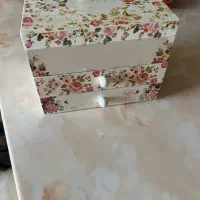جعبه. گلدار