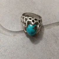 دو عدد انگشتر مردانه یکی فیروزه نیشابور و دور نجف