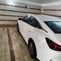 ام جی فایو صفر 2025